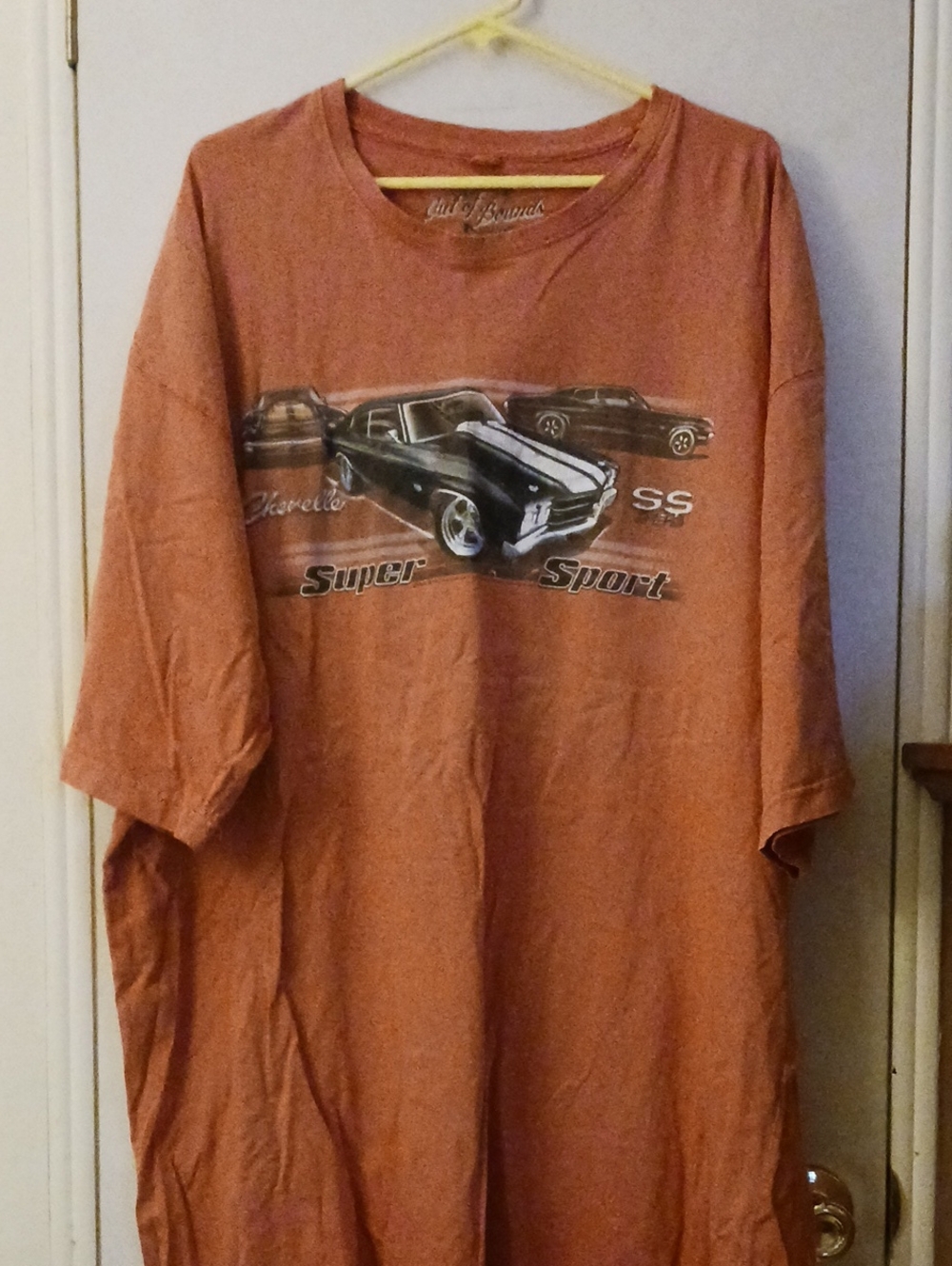 Vintage-Inspired Orange Graphic Tee - Super Sport